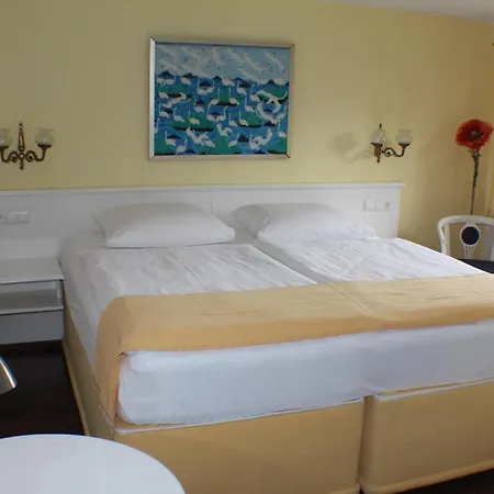 Hotel Das Landhaus 3*