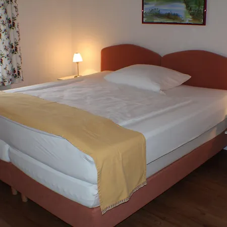 Hotel Das Landhaus 3*